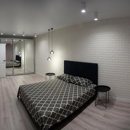 Arkadia Thekvartira Apartment *